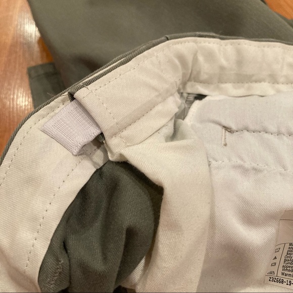 Haggar generations Men's Khaki Pants 38 X 32 Flat Front Hidden Comfort Waistband - Picture 12 of 12